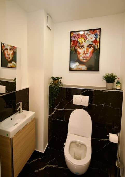 Parisian Style Apartment ميزو الفورْ المظهر الخارجي الصورة