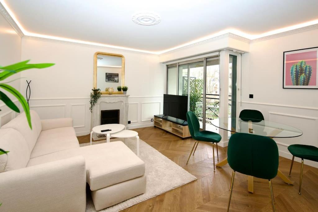 Parisian Style Apartment ميزو الفورْ المظهر الخارجي الصورة